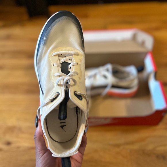 NIKE Sneakers - Picture 3 of 5